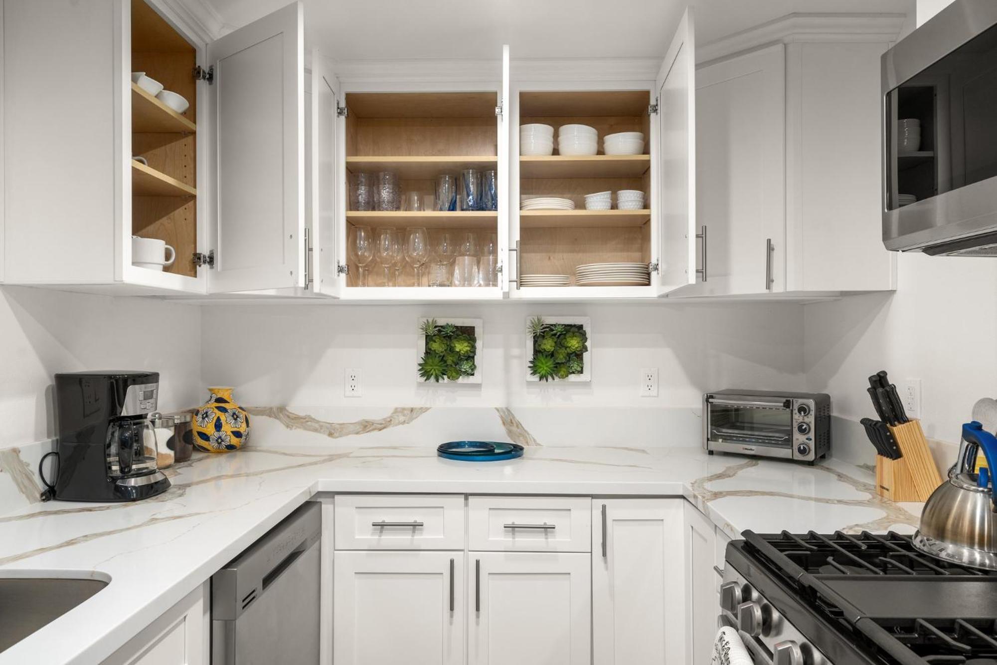The Avalon - 35 Percent Off July 2025! Fees